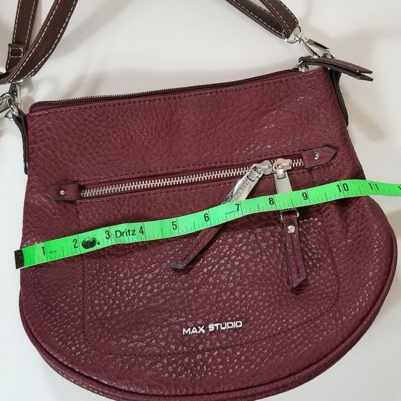 1 DAY SALE Max Studio Burgundy Convertible style bag - Picture 11 of 15